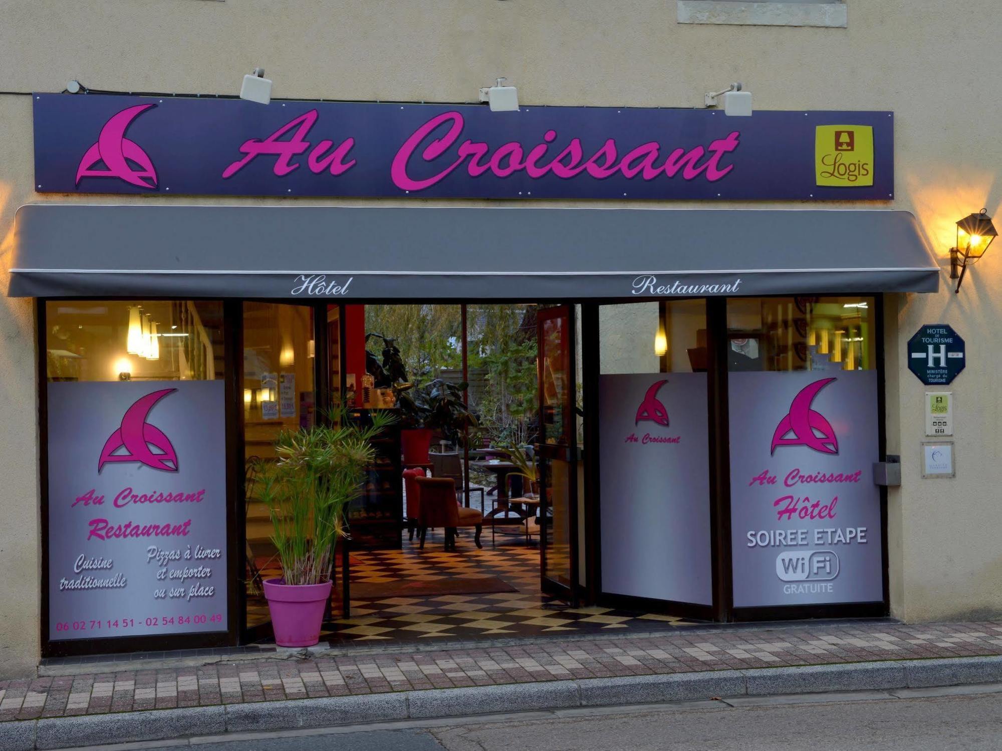 Logis Hôtel Au Croissant Buzançais Exterior foto